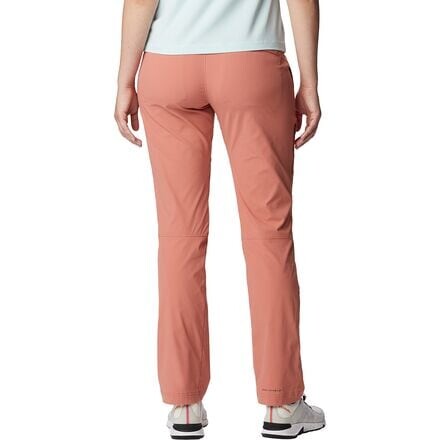 

Брюки Saturday Trail женские Columbia, цвет Dark Coral