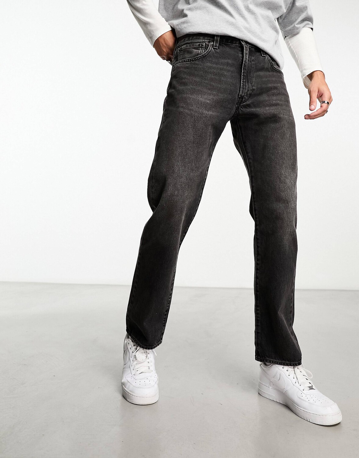 

Черные джинсы прямого кроя Levi's 551z