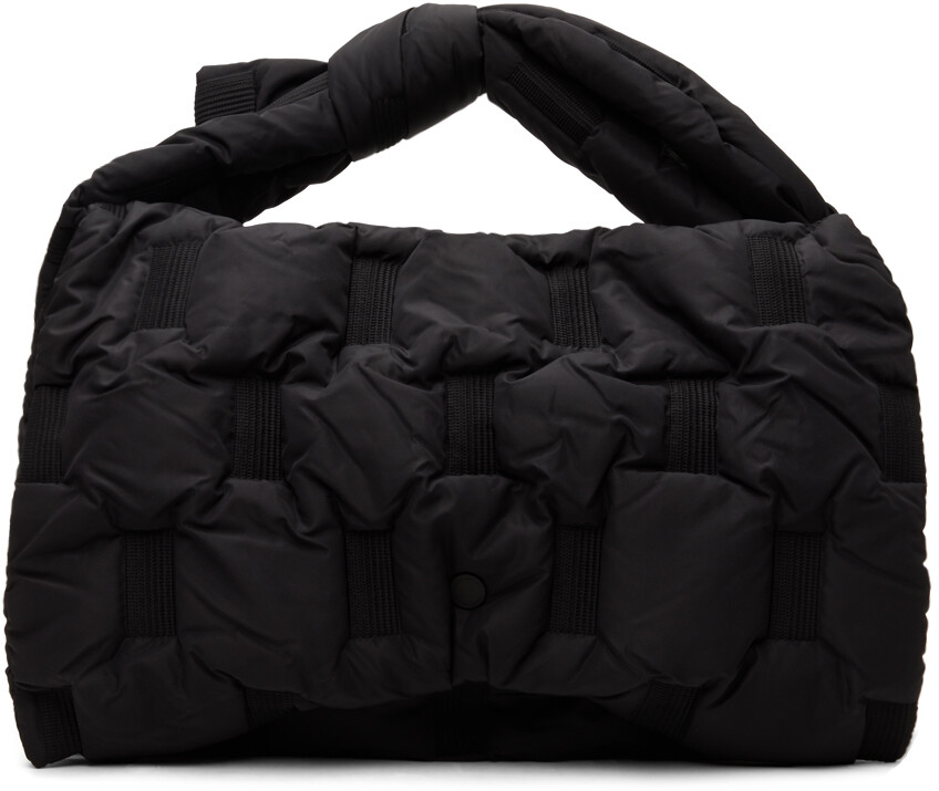 

Черная стеганая сумка ISSEY MIYAKE