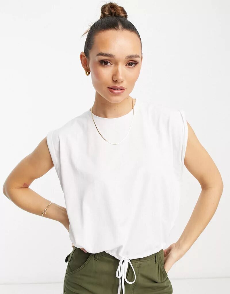 

Белая объемная майка ASOS с закатанными рукавами и кулиской по низу