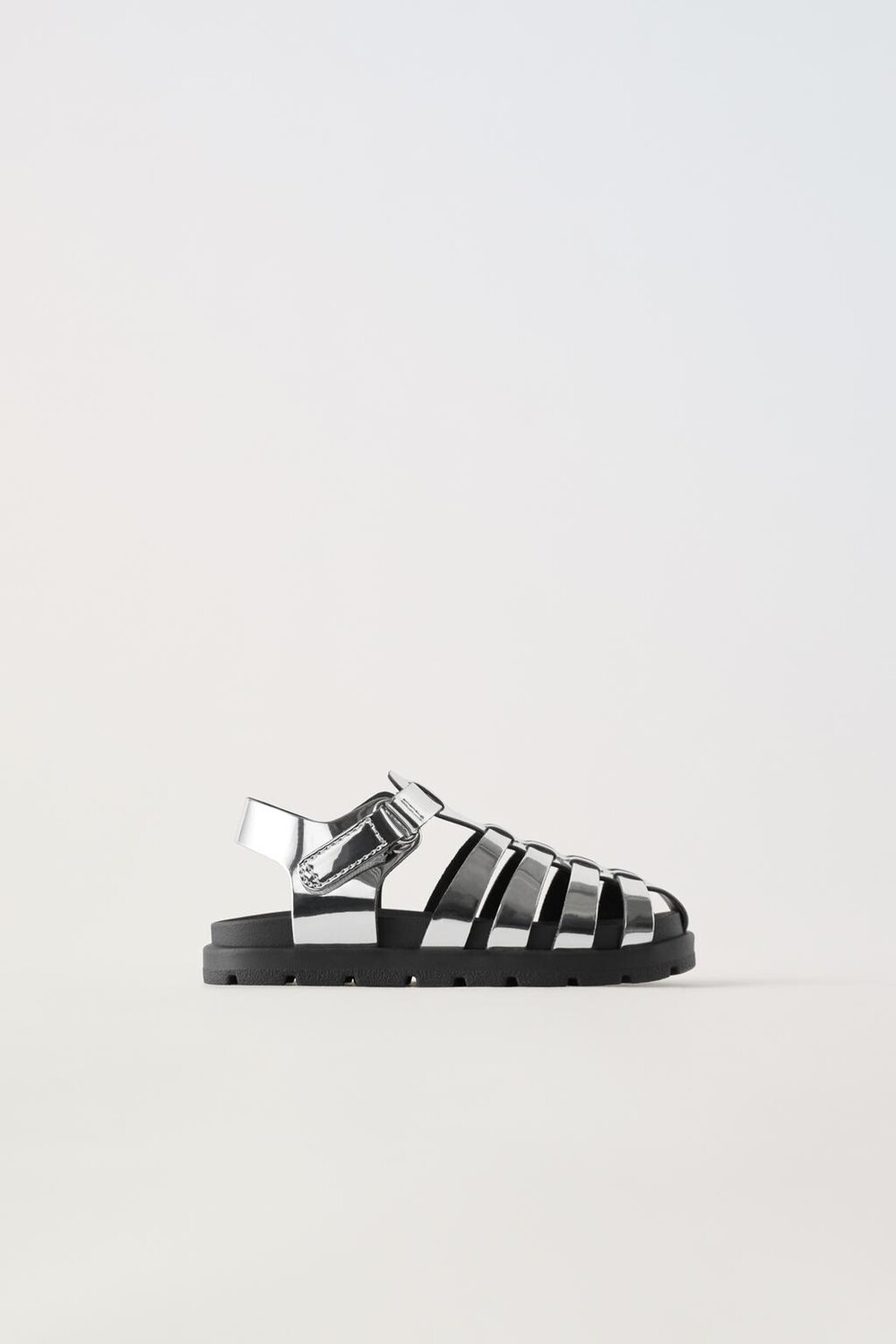 

Сандалии в клетке ZARA, серебро