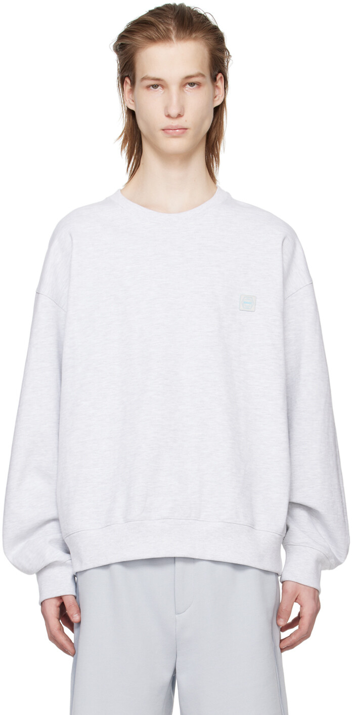 

Серый свитшот с вышивкой Solid Homme