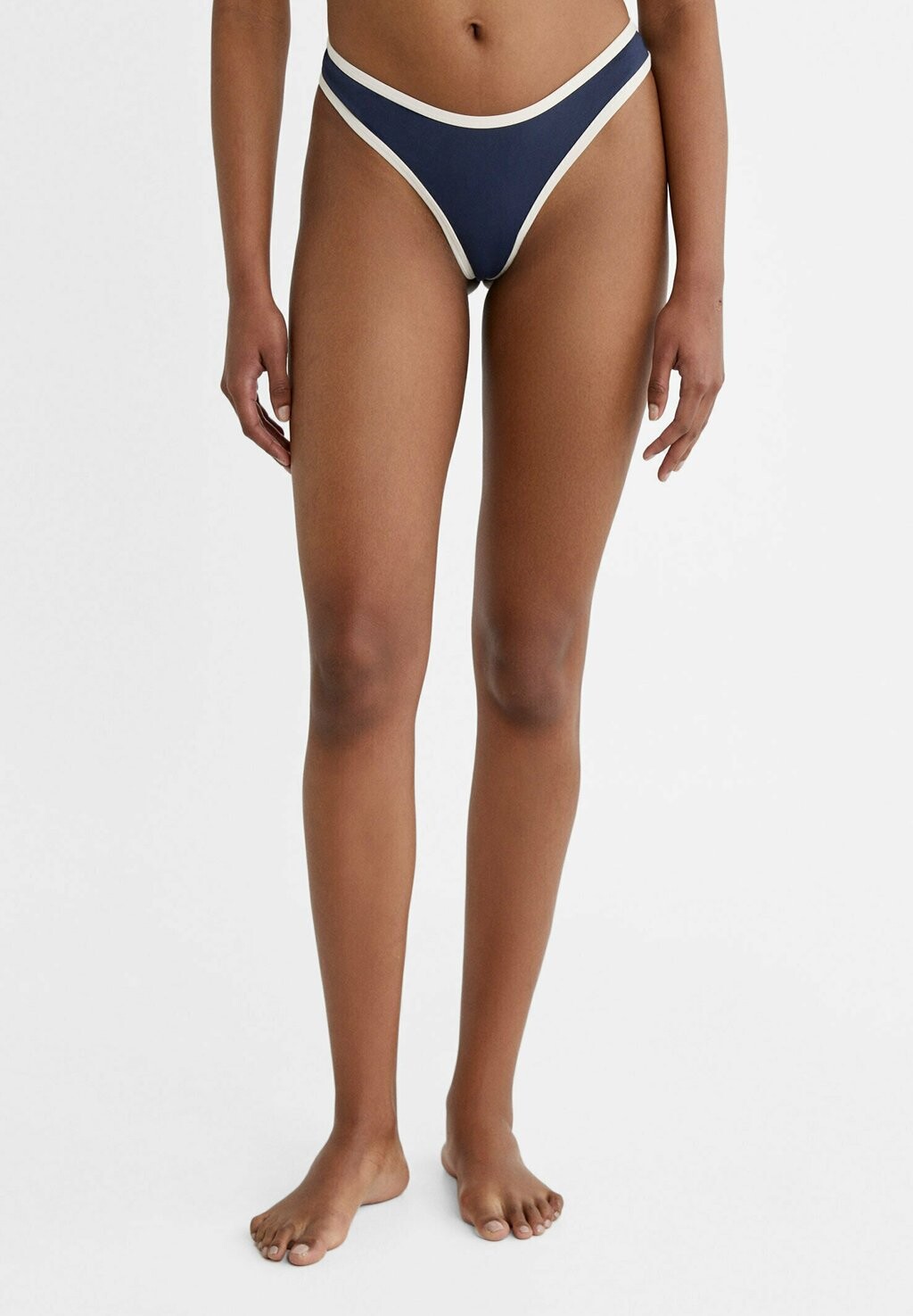 

Плавки бикини CONTRAST BRAZILIAN Stradivarius, цвет dark blue