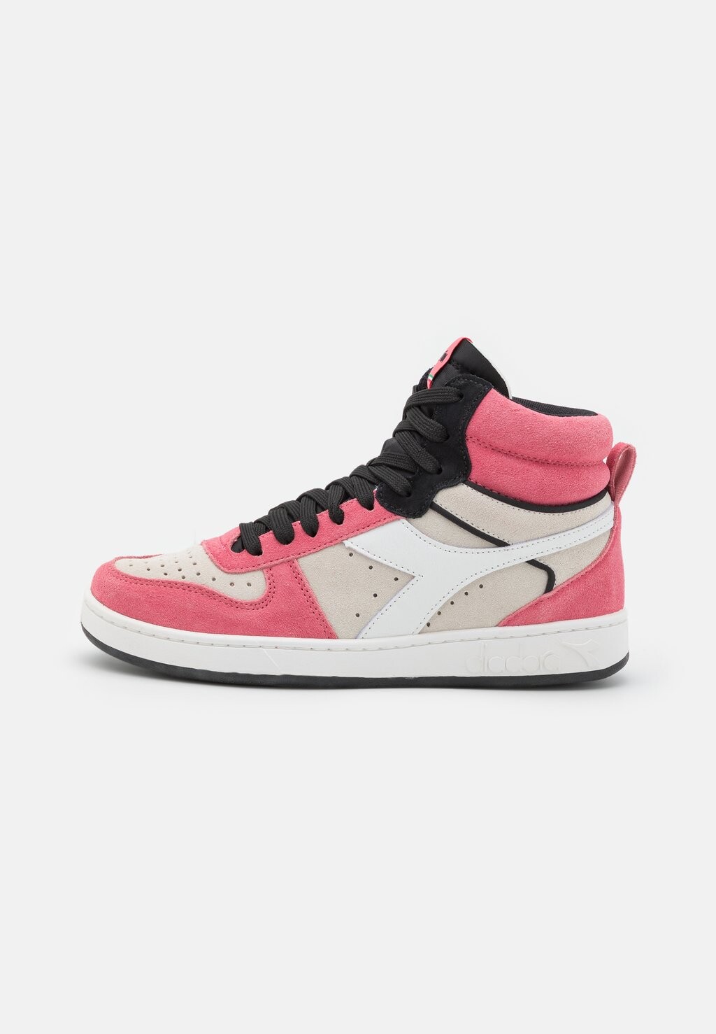 

Высокие кроссовки Diadora