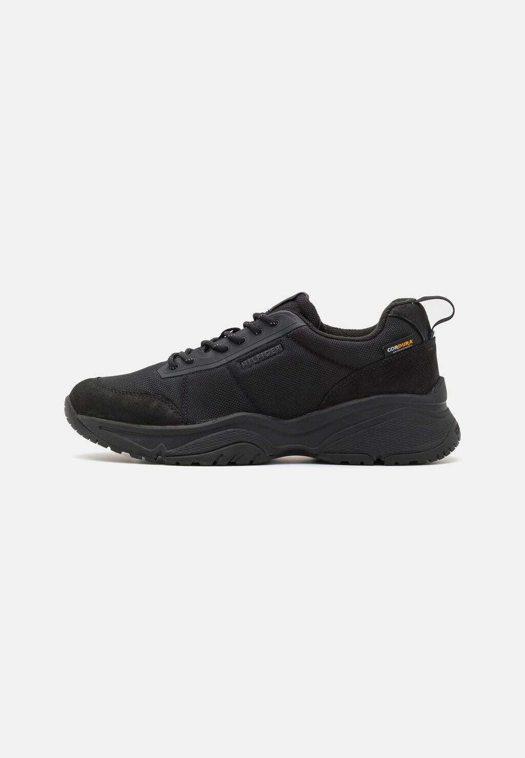

Кроссовки Tommy Hilfiger OUTDOOR RUNNER, цвет triple black