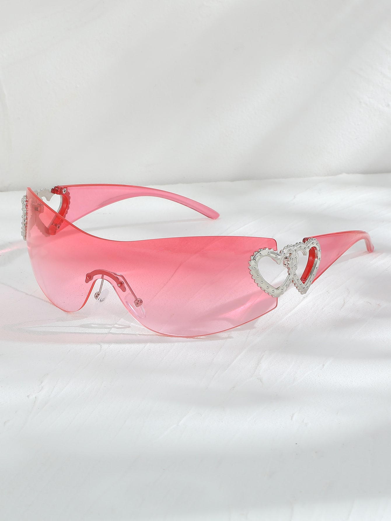 Женские солнцезащитные очки в стиле бохо без оправы с сердечками y2k георгины декоративные виттем 1 шт
