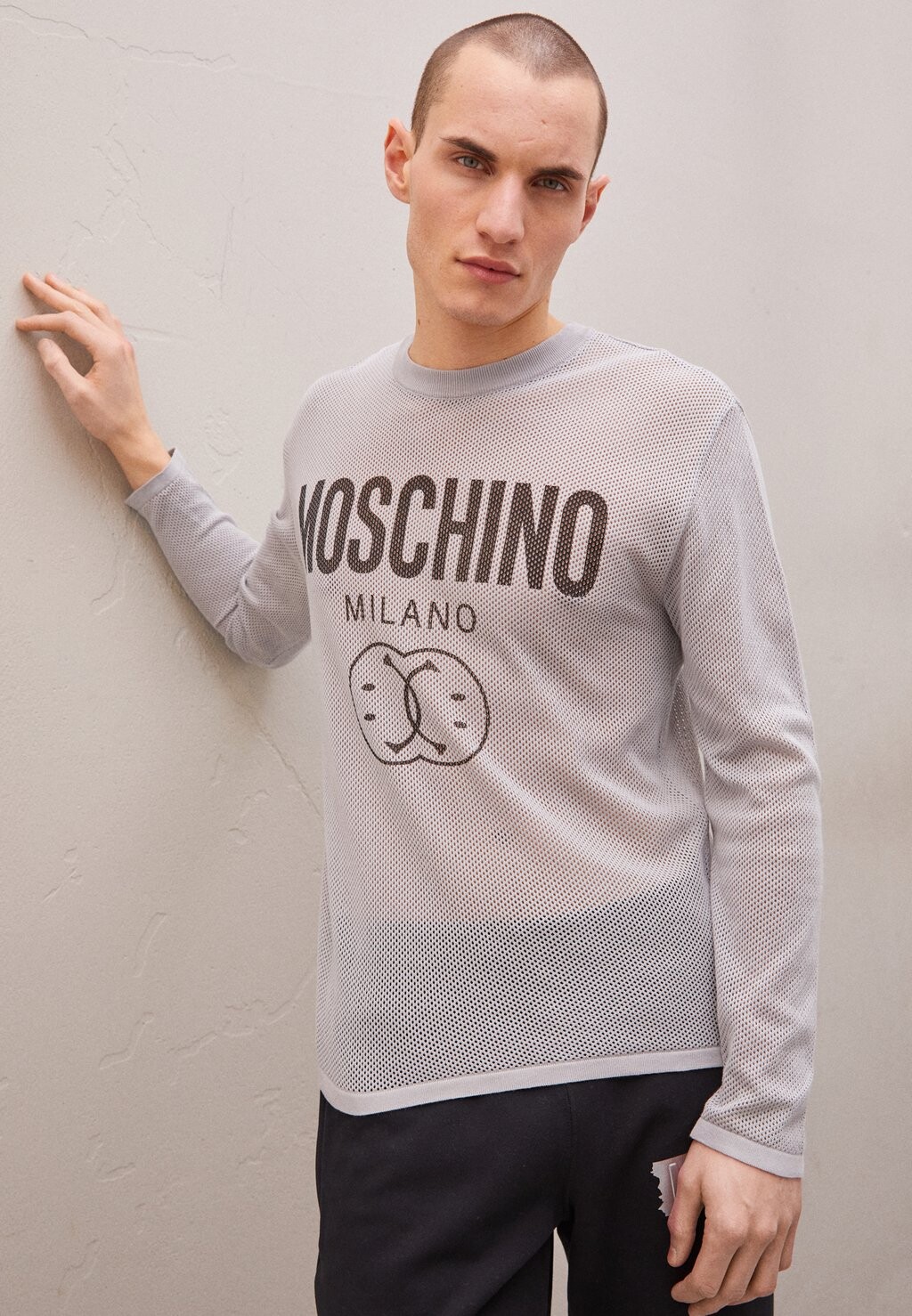 

Вязаный свитер MOSCHINO, цвет fantasy grey