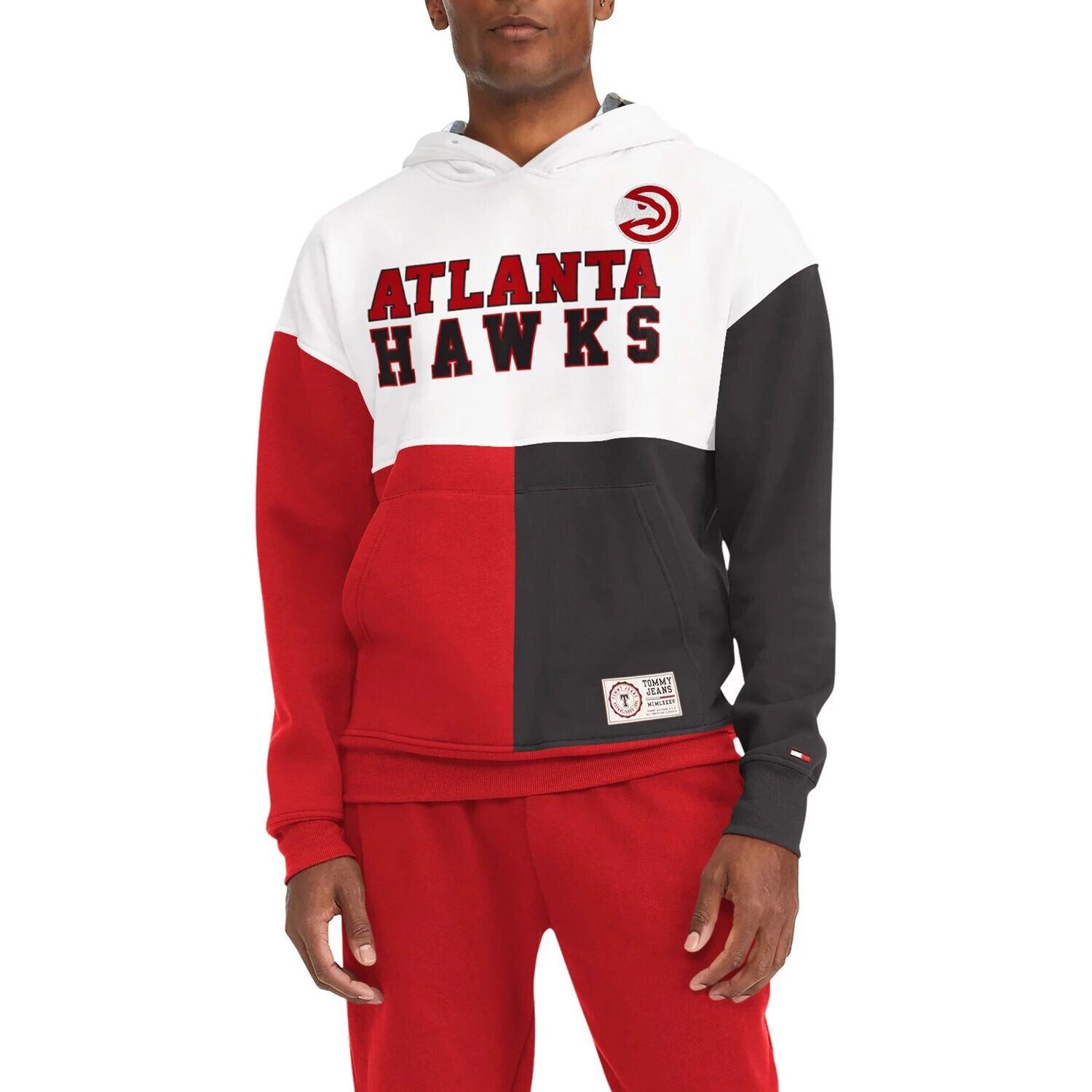 

Мужские джинсы Tommy Jeans белый/красный Atlanta Hawks Andrew Split пуловер с капюшоном