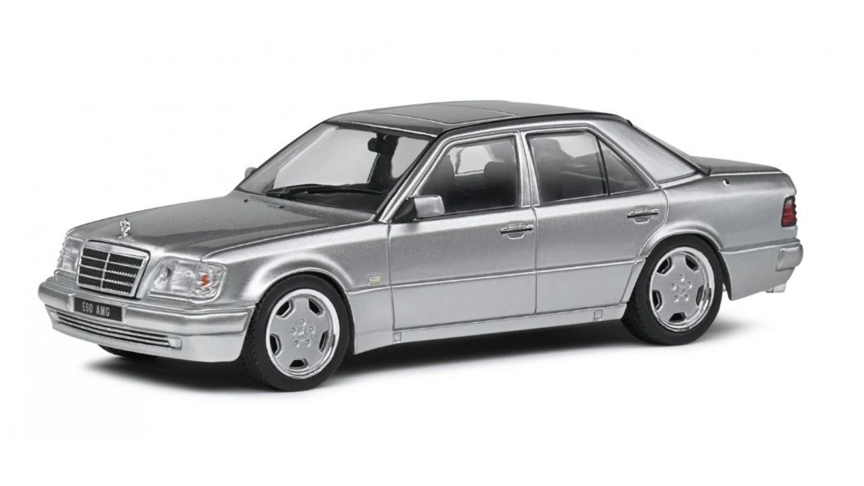 

Solido 1:43 MB E60 (W124) AMG серебристый