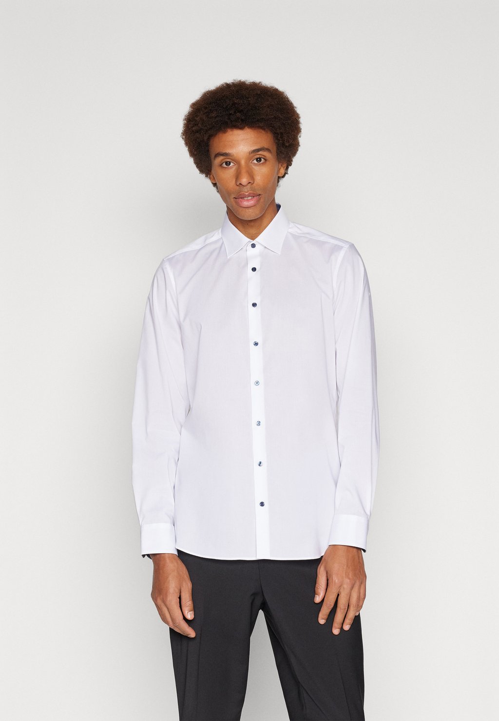 Деловая рубашка OLYMP Level Five, белый цена и фото