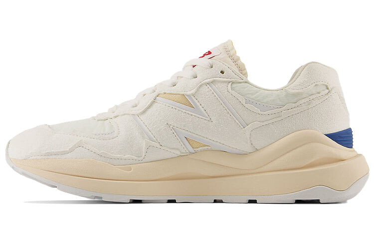

Кроссовки низкие New Balance 5740 Refined Future, белый