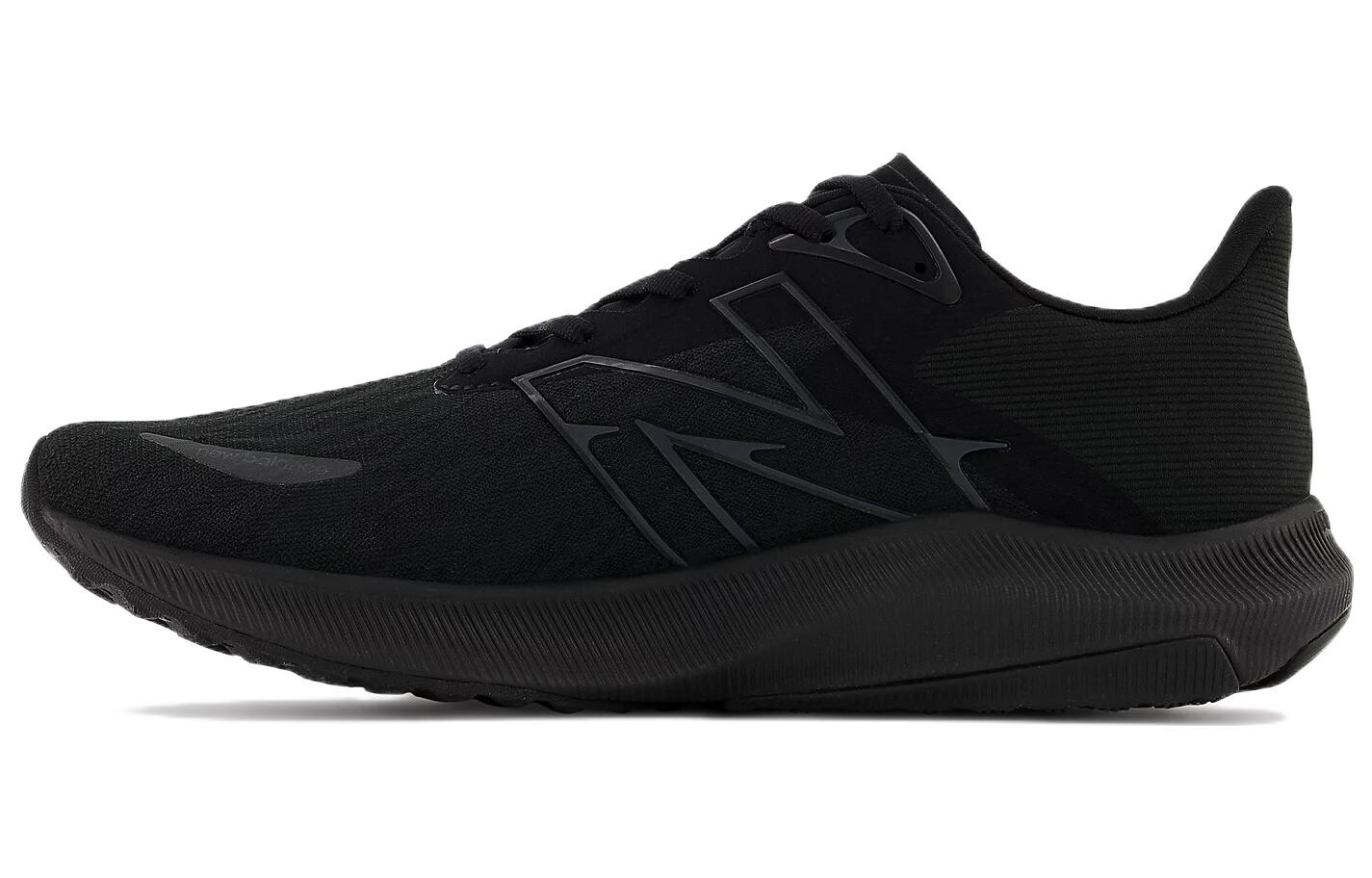 

Мужские кроссовки New Balance NB FuelCell Propel