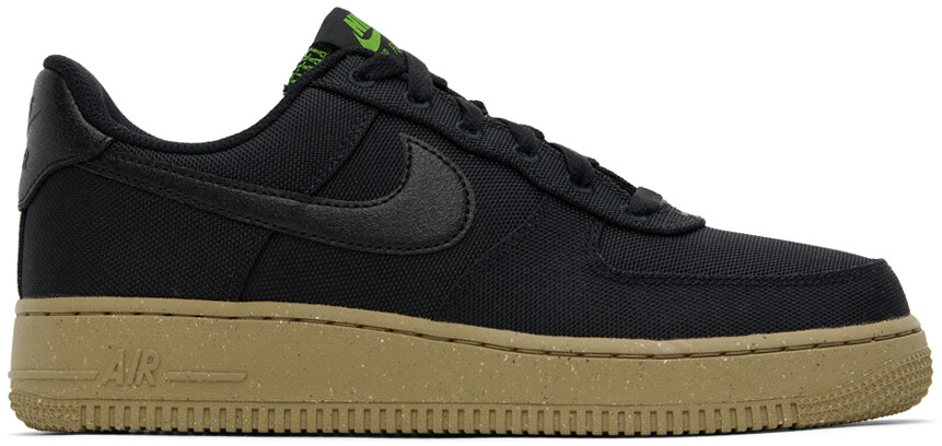 

Черные кроссовки Air Force 1 '07 LV8 Nike