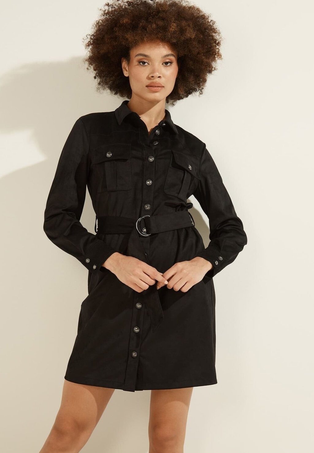 

Платье-рубашка Guess, черный