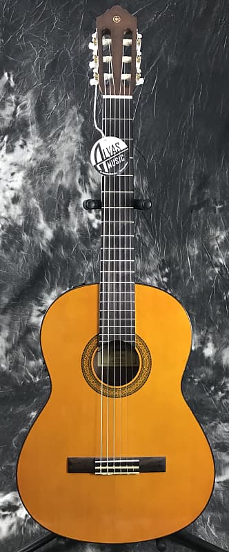 Акустическая гитара Yamaha CGX102 Acoustic-Electric Classical Guitar фото