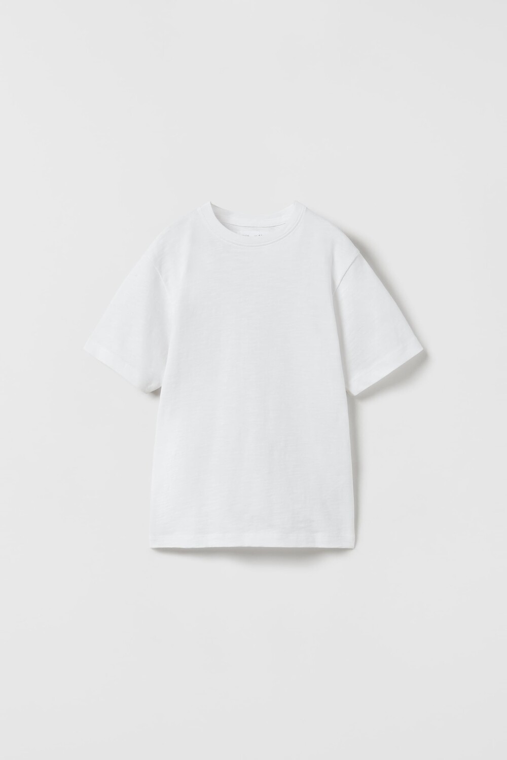 

Одноцветная футболка Zara, белый