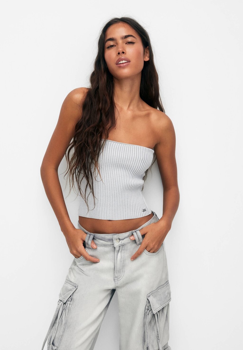 

Топ PULL&BEAR, светло-серый