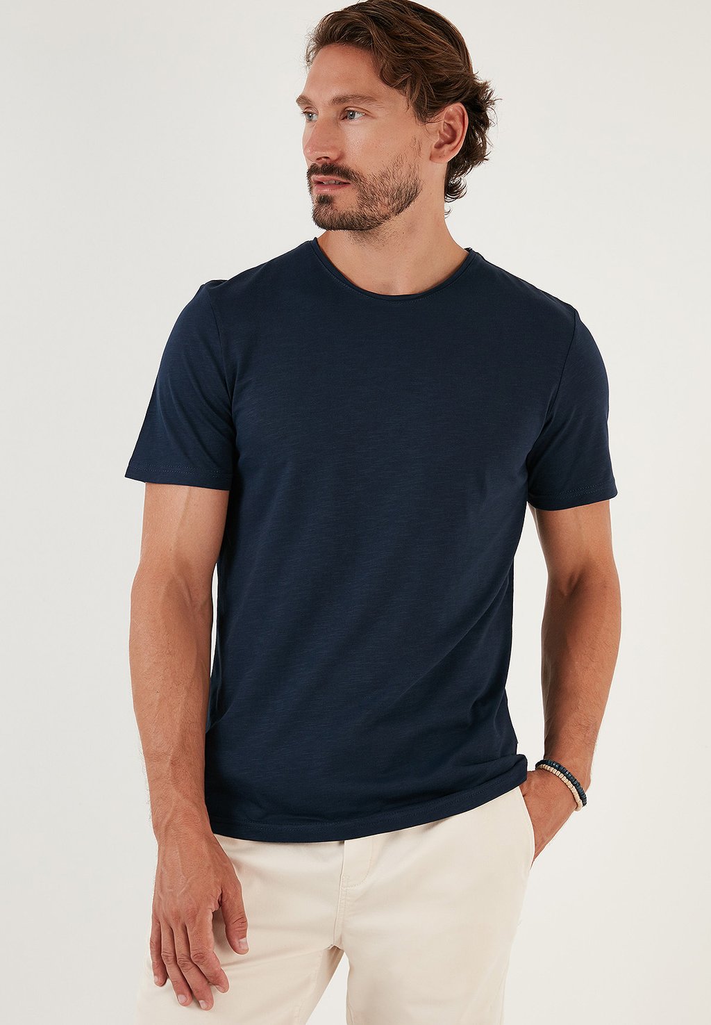 Базовая футболка SLIM FIT Buratti, Королевский синий базовая футболка buratti светло синий