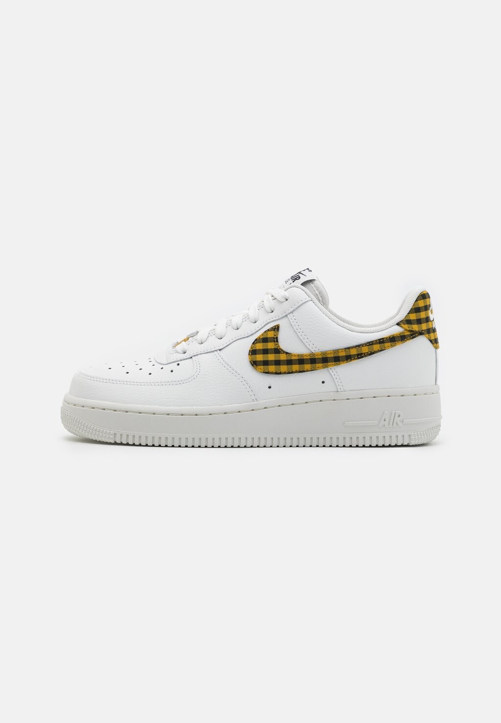 

Кроссовки Nike AIR FORCE 1 07 TREND, цвет summit white/bronzine/black