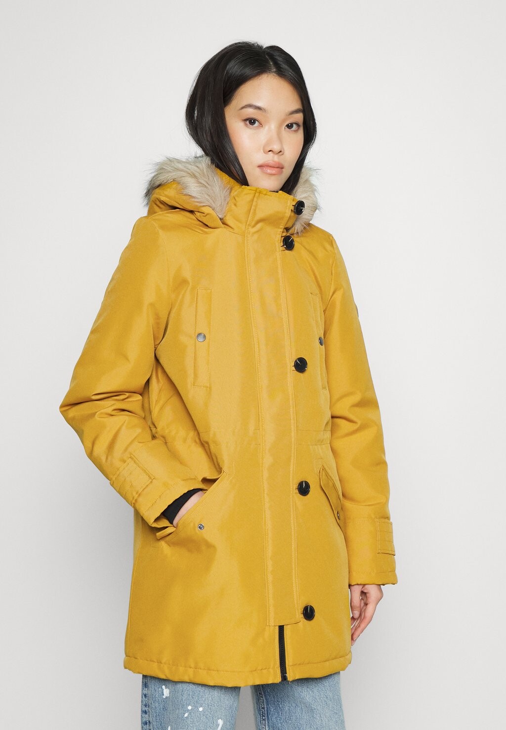 

Зимнее пальто Vero Moda