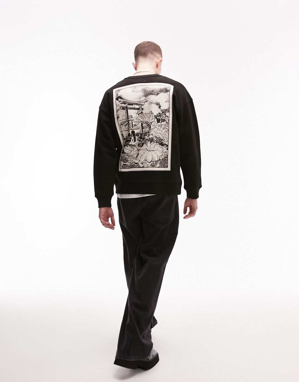 

Черный свитшот оверсайз с японским принтом гейш спереди и сзади Topman