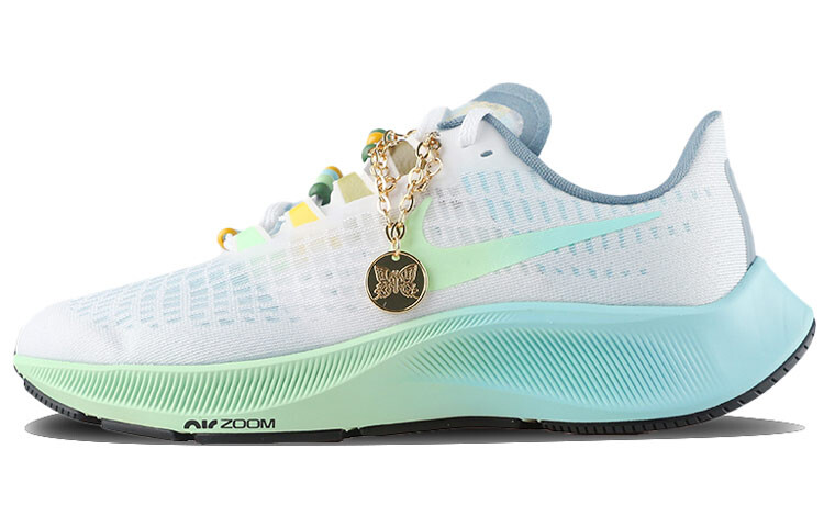 

Кроссовки Nike Air Zoom Pegasus 37 женские бабочки