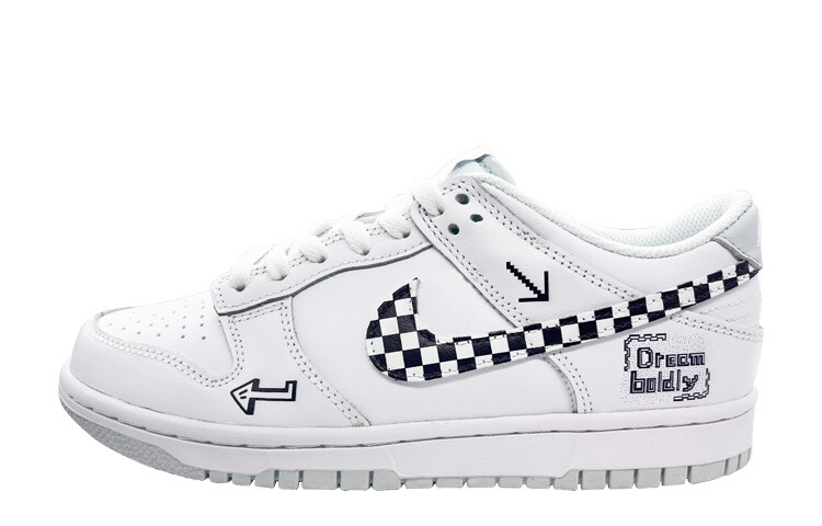 

Кроссовки Nike Dunk Skateboard Shoes Women's Low-Top White, Black