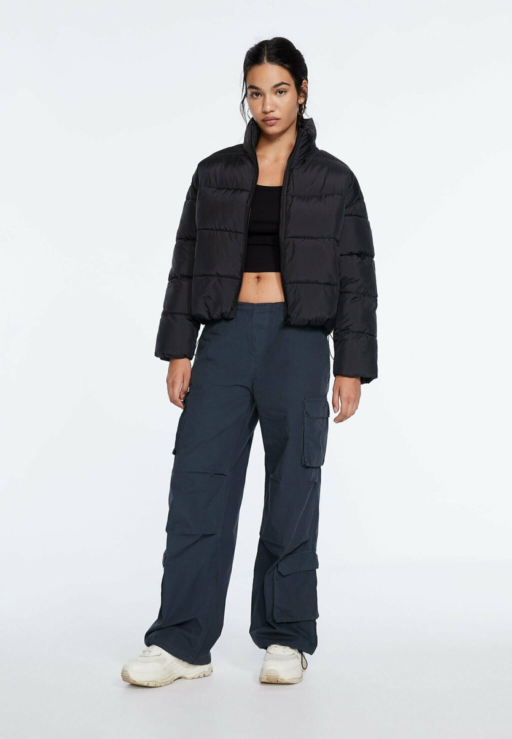 

Зимняя куртка Stradivarius