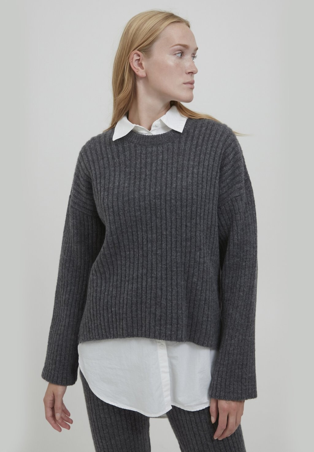 

Свитшот b.young ДЖЕМПЕР BYNASIKA, цвет dark grey melange