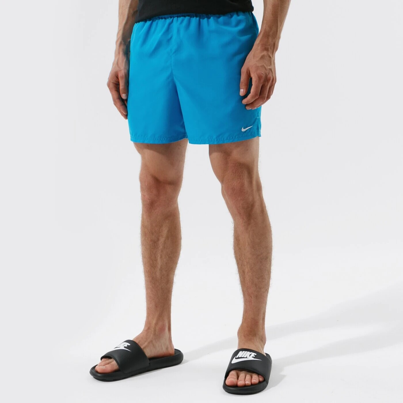 

Шорты Nike Essential с логотипом, синий