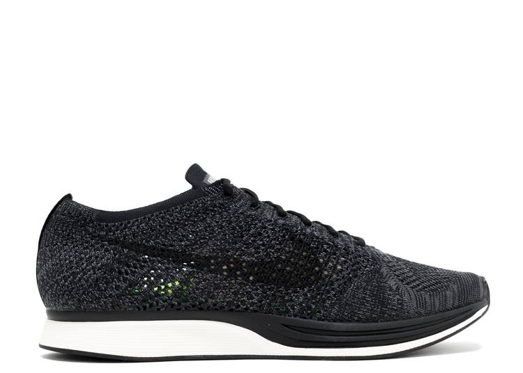 

Кроссовки Nike FLYKNIT RACER 'KNIT BY NIGHT', черный