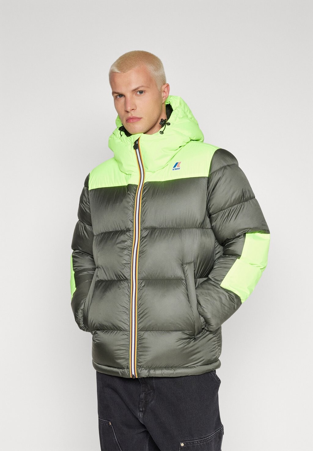 

Зимняя куртка LE VRAI CLAUDE HEAVY WARM UNISEX K-Way, зеленый черноватый/желтый флуоресцентный