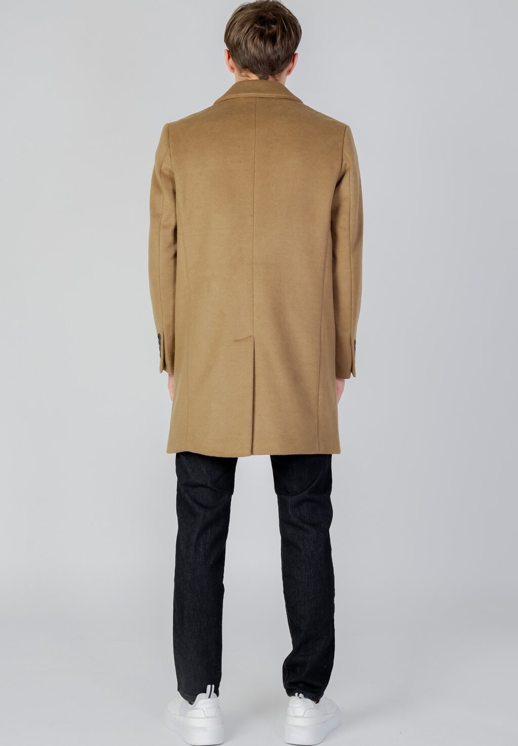 

Пальто классическое Russel Outerwear Antony Morato, цвет dark beige