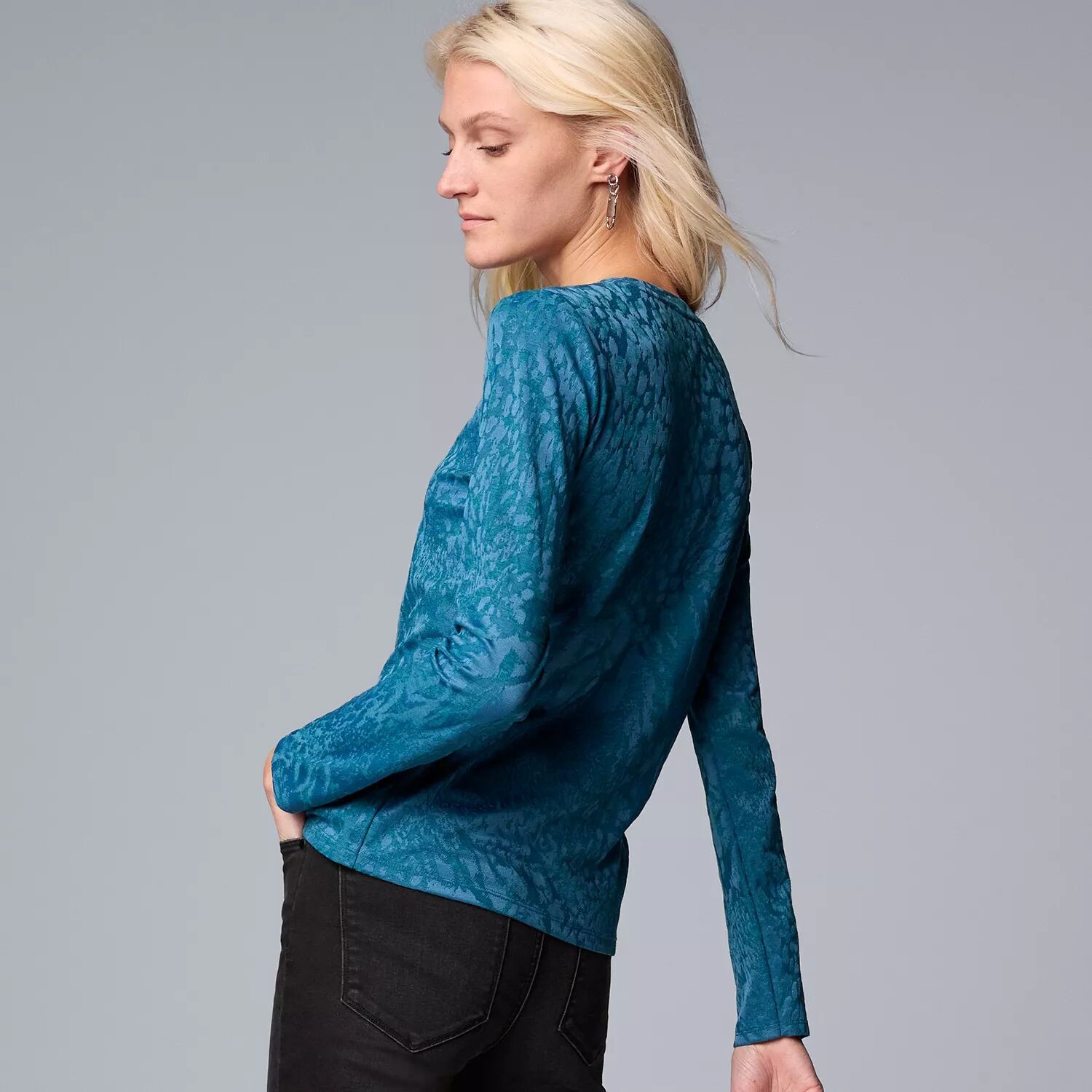 

Petite Simply Vera Футболка с круглым вырезом и длинными рукавами Vera Wang Simply Vera Vera Wang