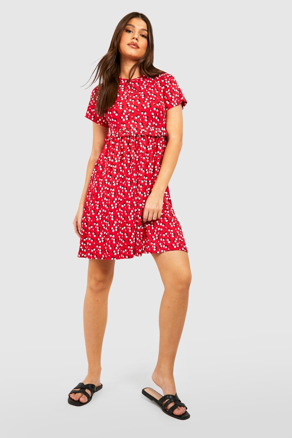 

Платье с цветочным платьем Boohoo, красный