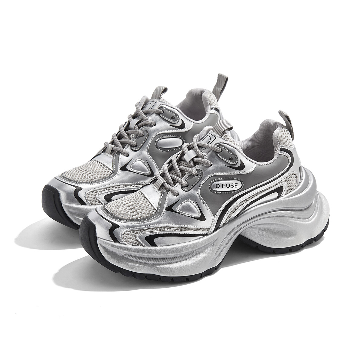 

Кроссовки женские толстые низкие D:Fuse Scandinavia, цвет Silver/off-white