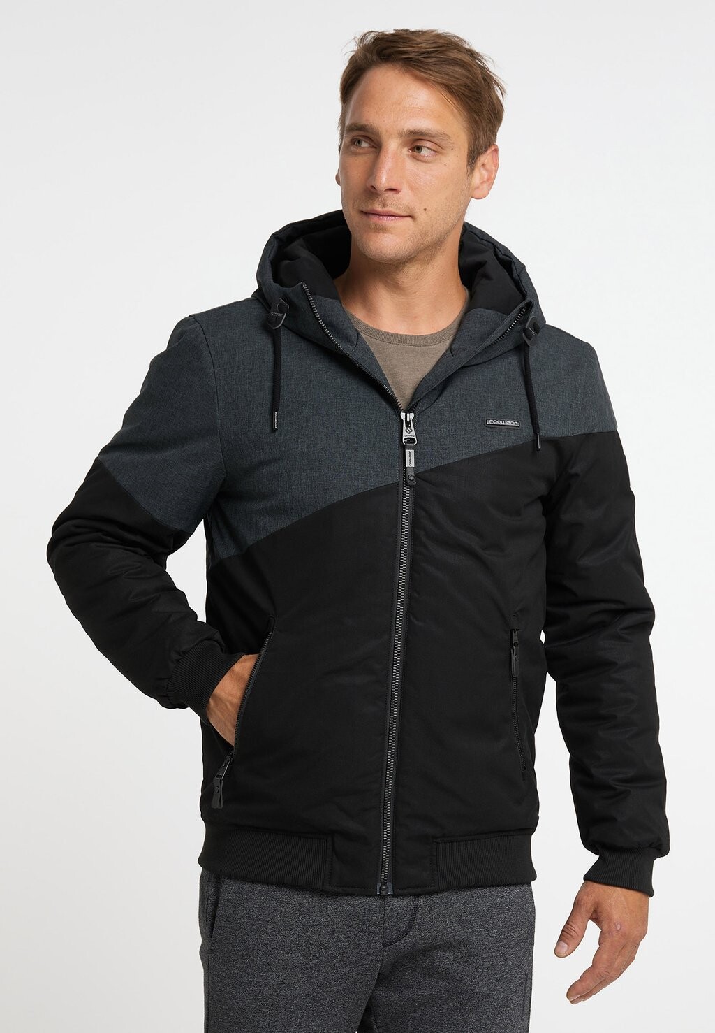

Куртка Ragwear, черный