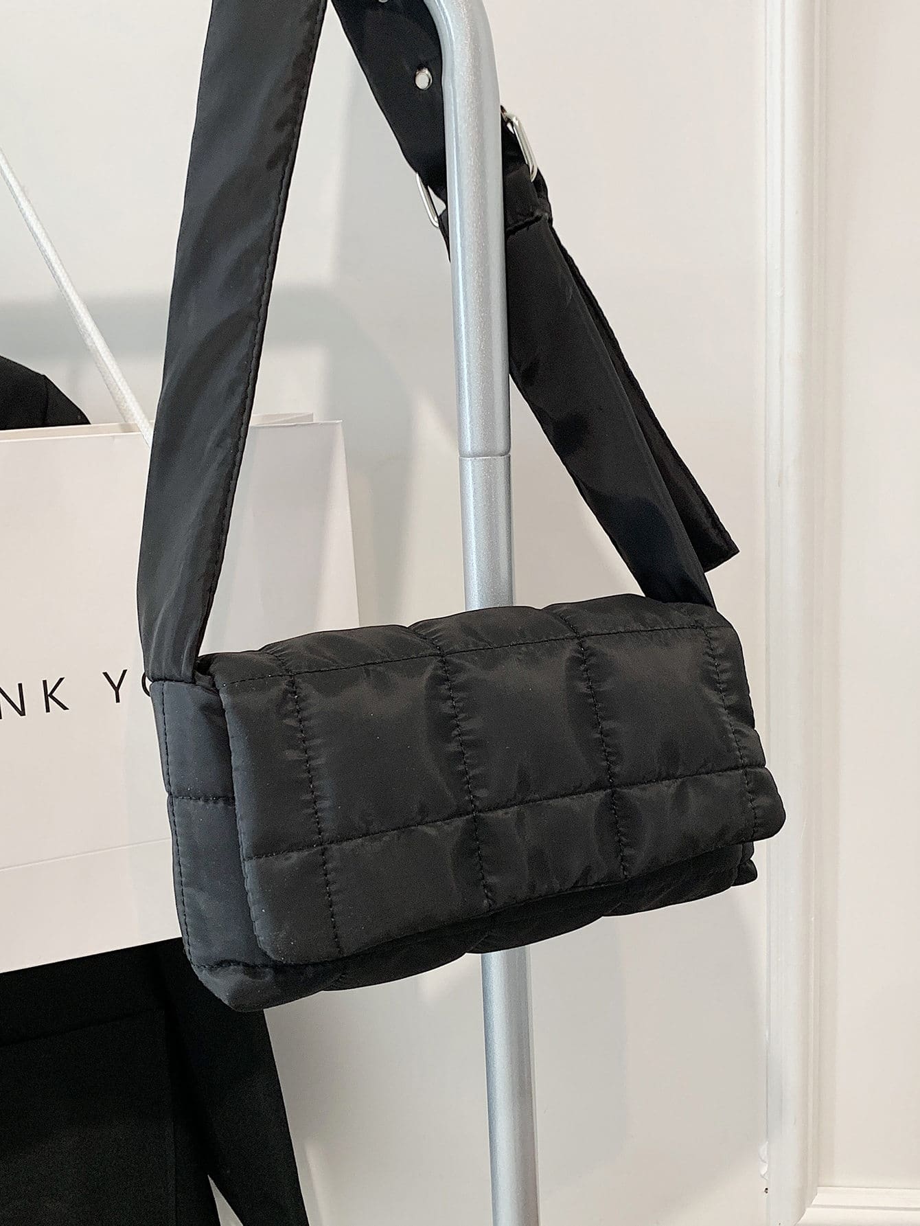 Водонепроницаемая Легкая деловая повседневная стеганая квадратная сумка с клапаном для девочек-подростков, черный