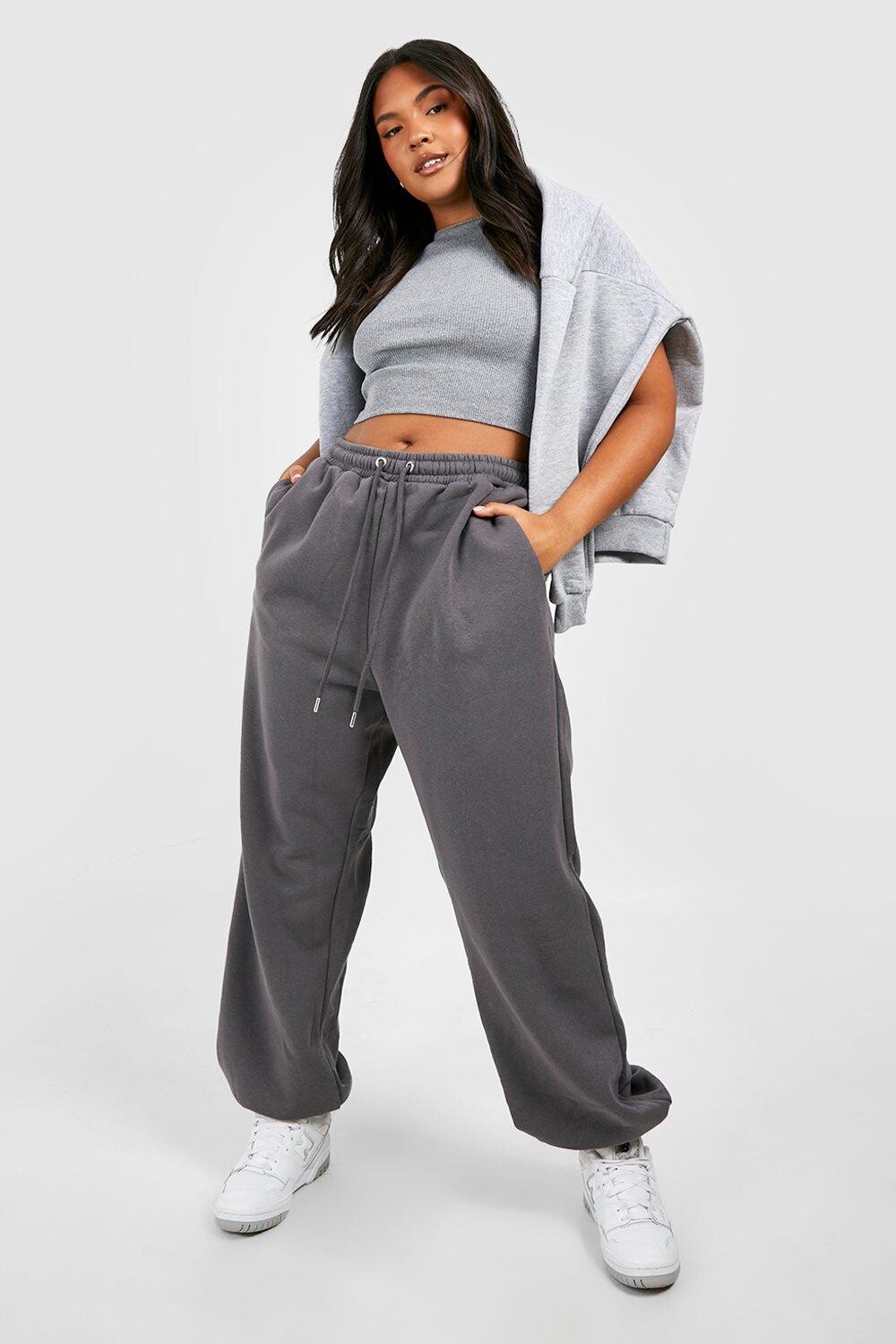

Джоггеры оверсайз recycled plus basic Boohoo, угольный