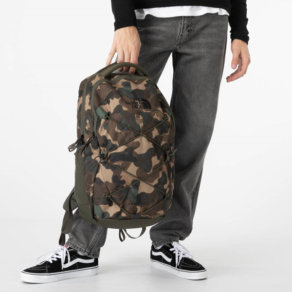 Рюкзак The North Face Jester, цвет Utility Brown Camo/New Taupe Green