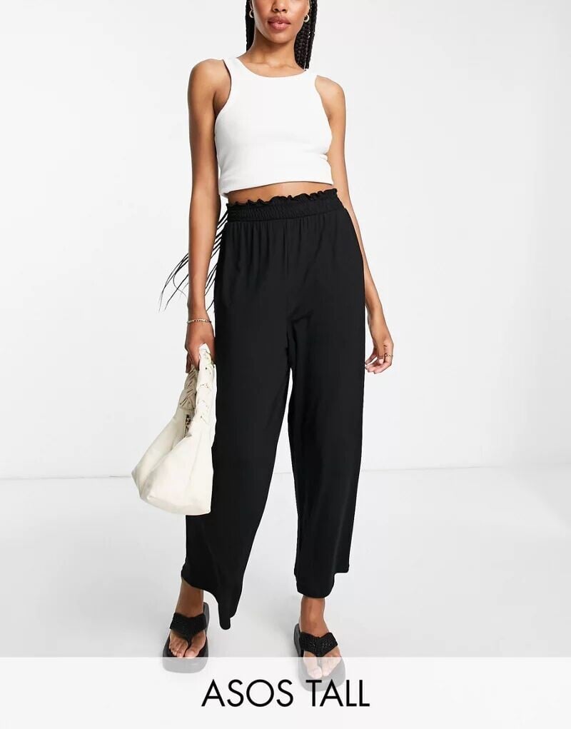 

Черные брюки-кюлоты с присборенной талией ASOS DESIGN Tall