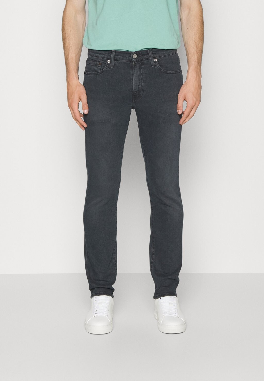 

Джинсы облегающего кроя Levi's 511 Slim, темно-синий