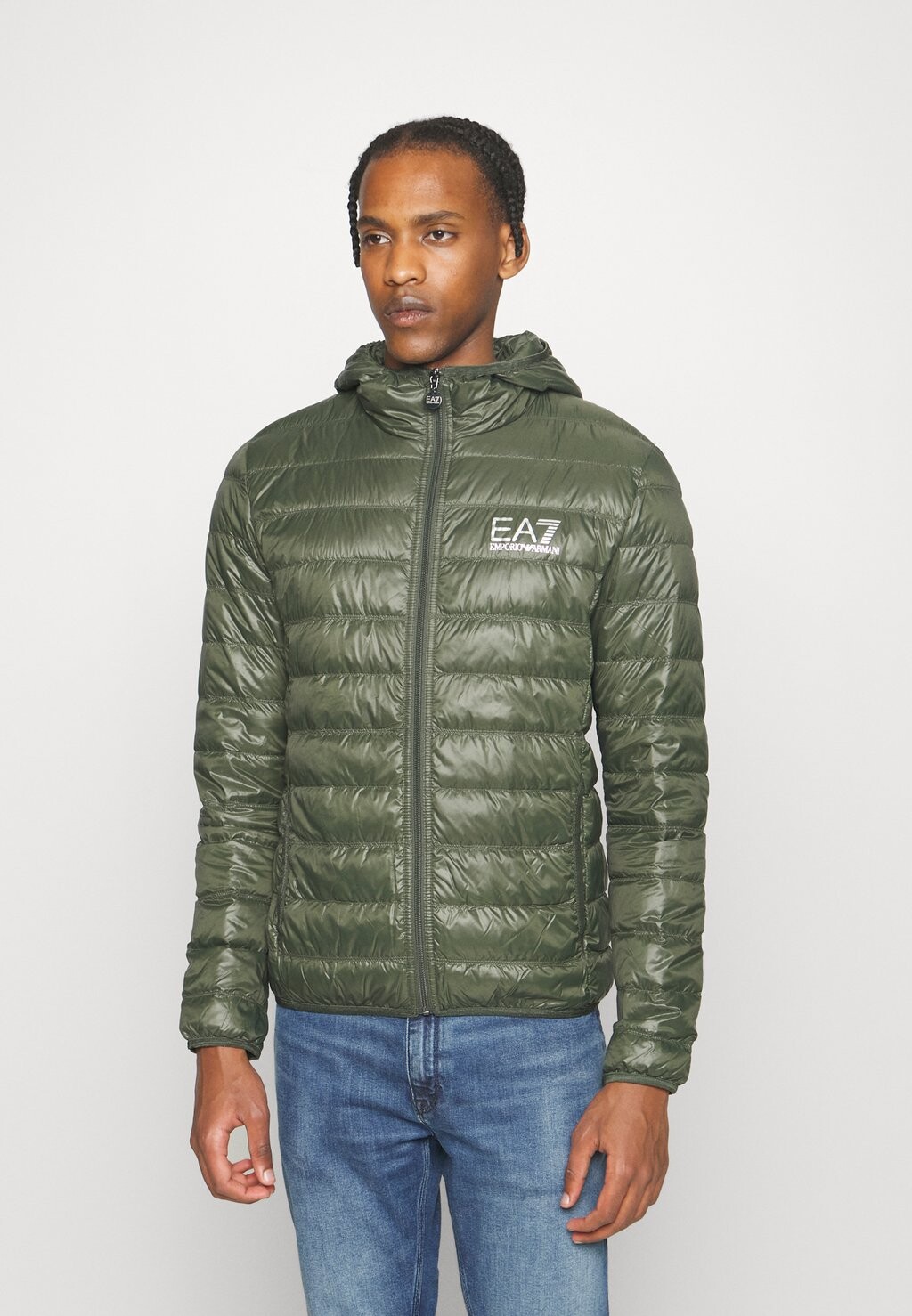 

Куртка EA7 Emporio Armani, цвет verde scuro