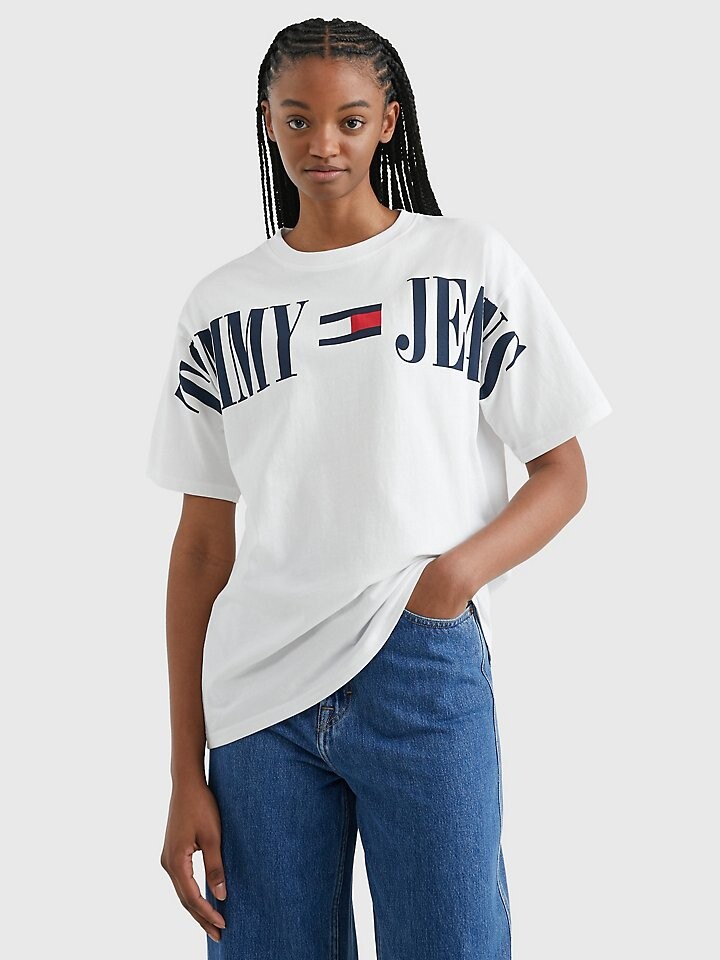 

Футболка оверсайз с логотипом в стиле ретро Tommy Jeans