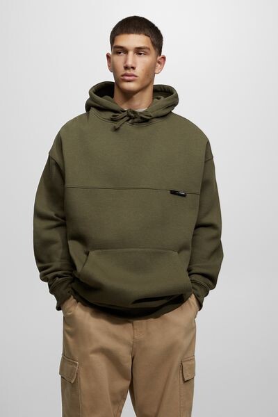 

Толстовка с капюшоном и вырезами PULL&BEAR