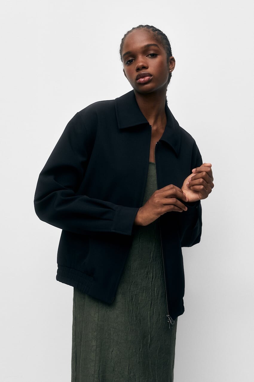

Легкая куртка-бомбер Pull&Bear, черный