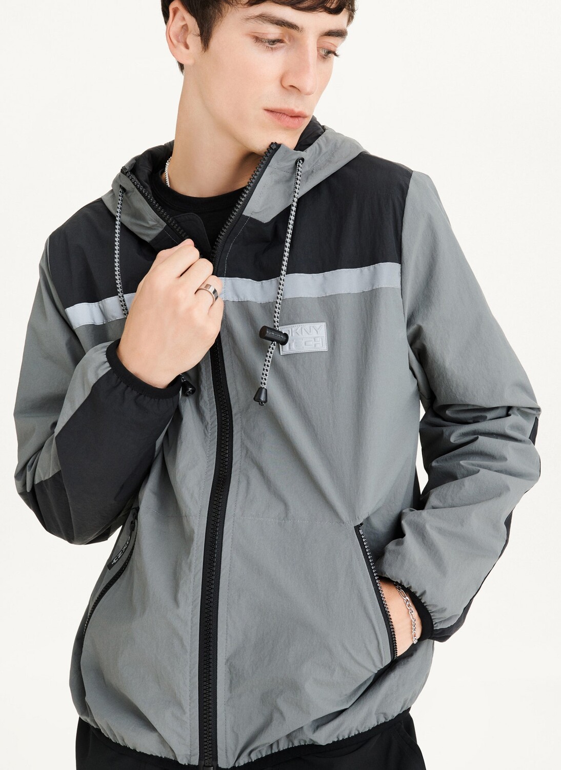 

Куртка из нейлона DKNY Tech Cotton Touch DKNY, Черный