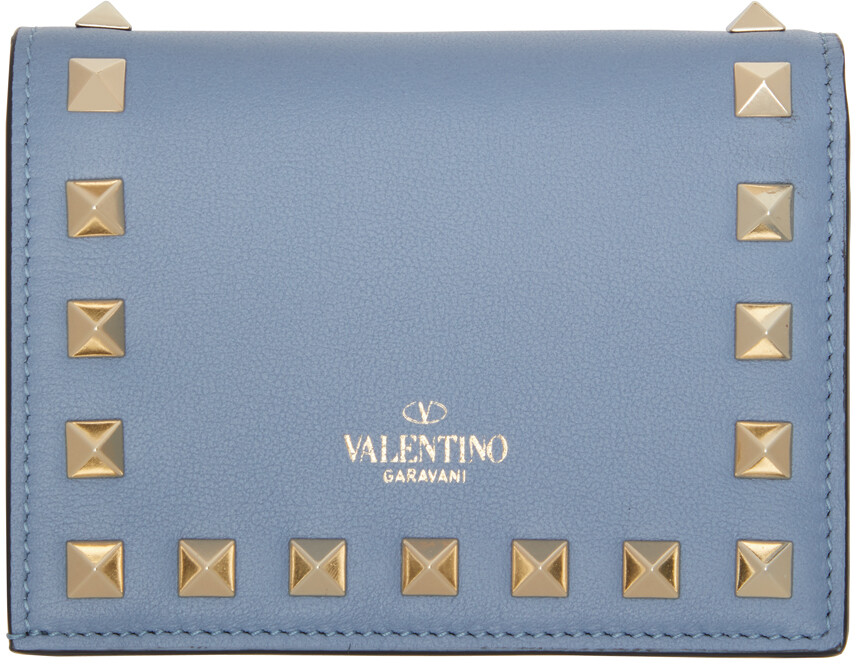 

Синий французский кошелек на плоской подошве Rockstud Valentino Garavani