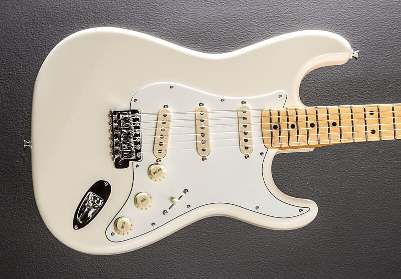 

JV Modified Stratocaster 60-х - олимпийский белый Fender JV Modified 60's Stratocaster -