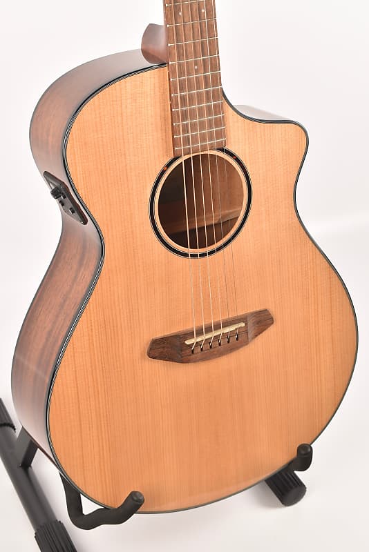 Breedlove Discovery S Концерт CE Discovery S Concert CE